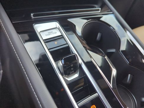 New 2026 Volkswagen Atlas Cross Sport SE image 15