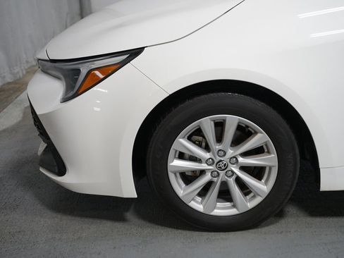 Certified 2023 Toyota Corolla SE image 5