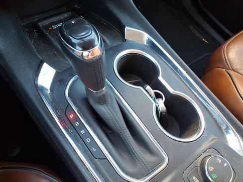 Used 2018 Chevrolet Traverse High Country image 23