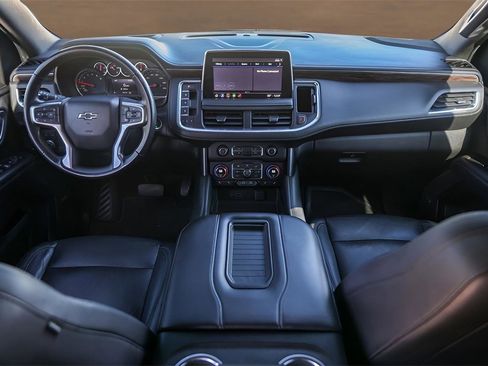 Used 2021 Chevrolet Suburban Z71 image 27