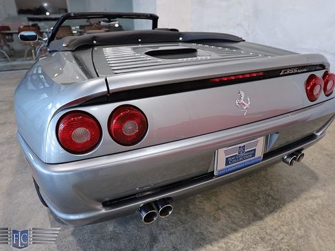 Used 1997 Ferrari F355 Spider RWD image 10