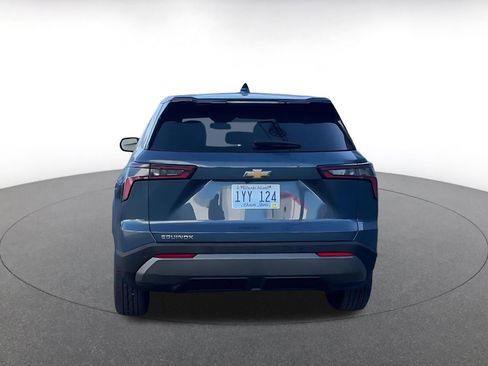 Used 2025 Chevrolet Equinox LT image 12