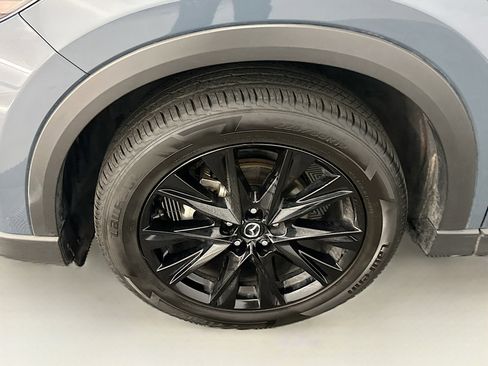Used 2024 MAZDA CX-5 Carbon Edition image 11