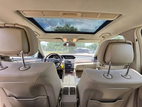 Used 2013 Mercedes-Benz E 350 Sedan image 11