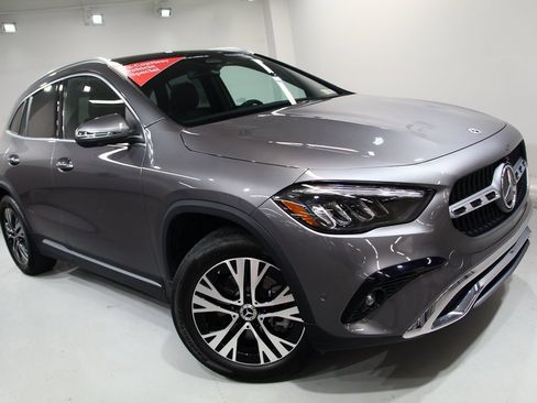 Used 2025 Mercedes-Benz GLA 250 4MATIC image 8