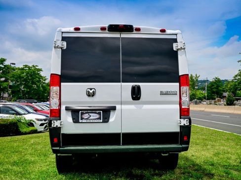 Used 2025 RAM ProMaster 2500 w/ U-Haul Equipment Group FWD image 6