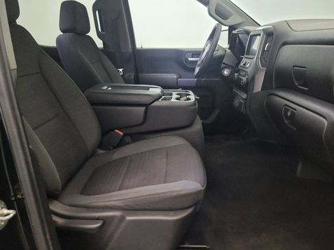Used 2022 Chevrolet Silverado 1500 Custom AWD/4WD image 21