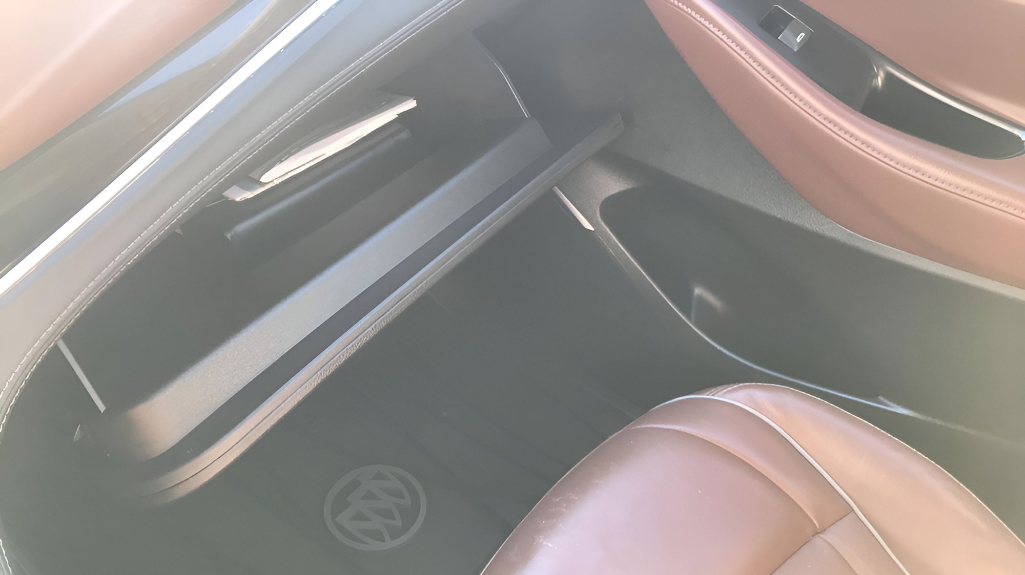 Certified 2019 Buick Enclave Avenir w/ Avenir Technology Package AWD/4WD image 45