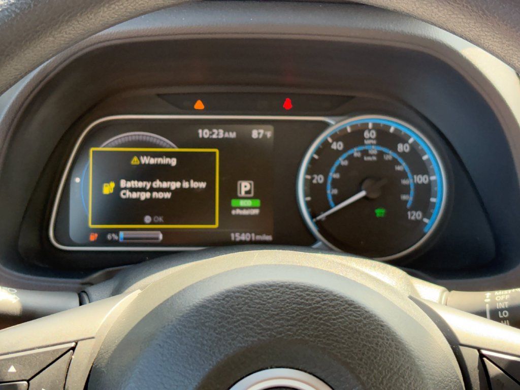 Used 2025 Nissan Leaf S FWD image 13