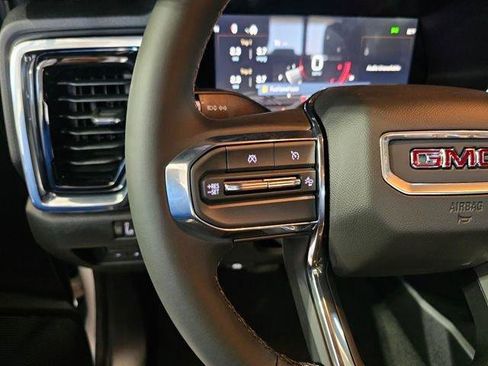 New 2026 GMC Canyon Elevation image 34