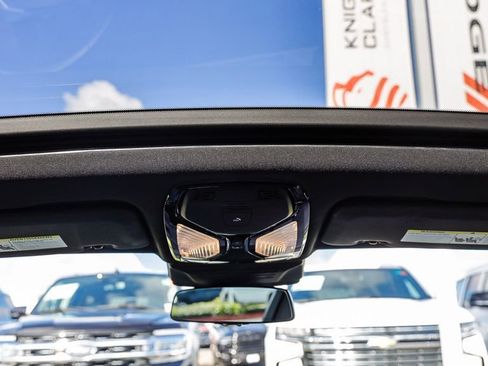 Used 2024 BMW X5 xDrive50e w/ Premium Package image 17