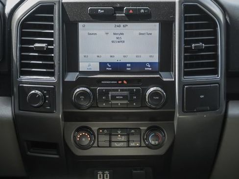 Used 2020 Ford F150 XLT image 24