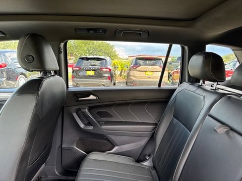 Used 2023 Volkswagen Tiguan SE R-Line FWD image 21