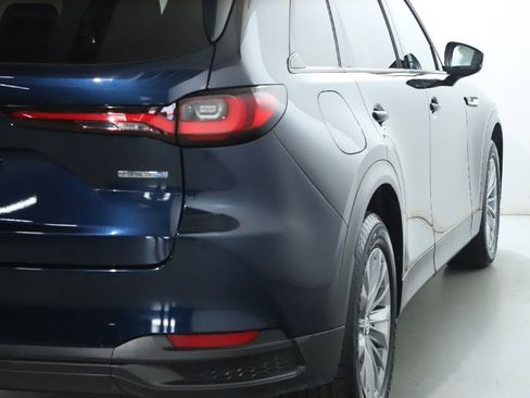 Used 2024 MAZDA CX-90 Plug-In Hybrid w/ Preferred AWD/4WD image 47