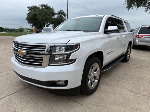 Used 2016 Chevrolet Suburban LTZ AWD/4WD image 3