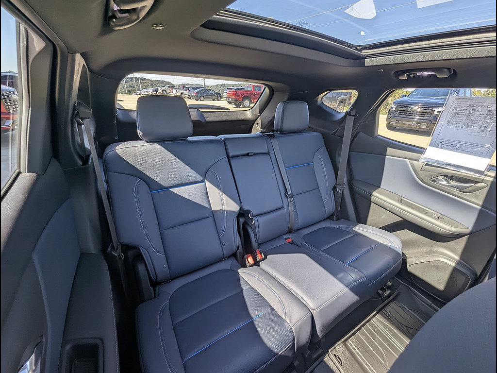 Used 2023 Chevrolet Blazer RS w/ Driver Confidence II Package AWD/4WD image 19