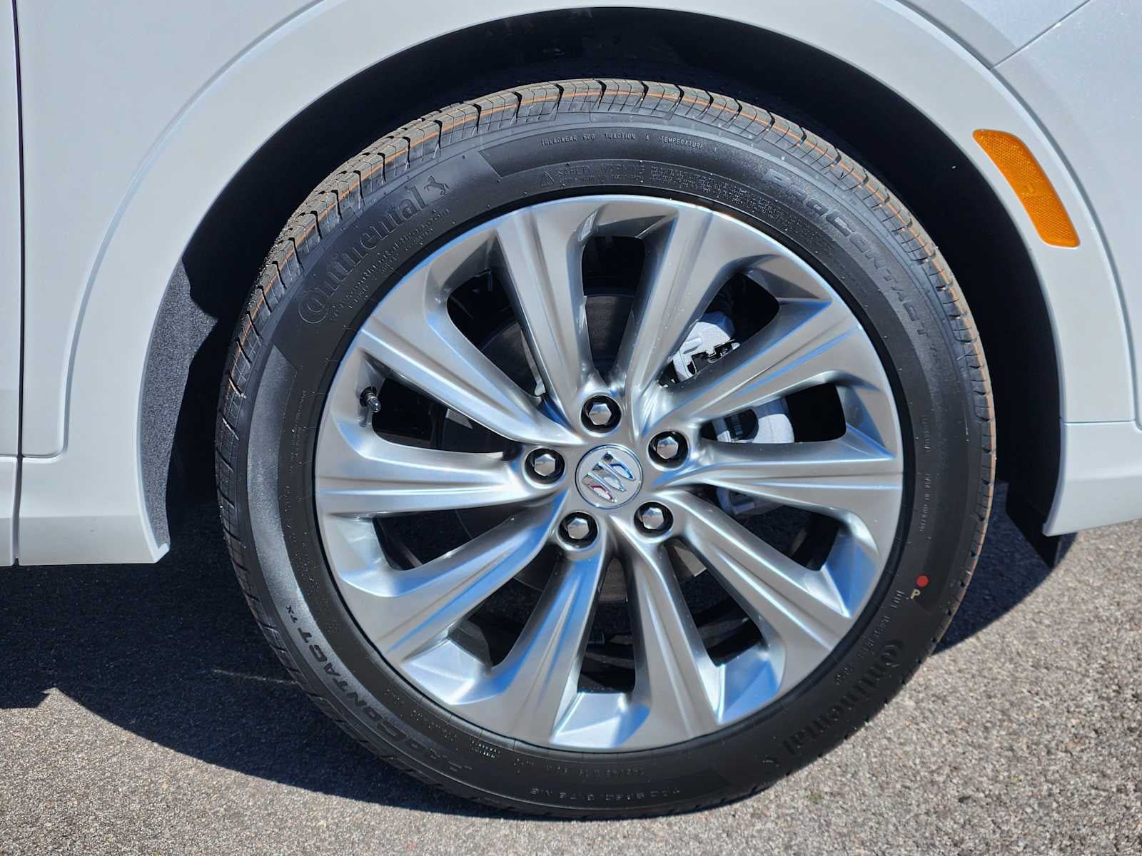New 2026 Buick Envista Avenir FWD image 14