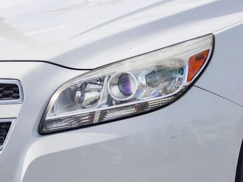 Used 2013 Chevrolet Malibu LT image 8