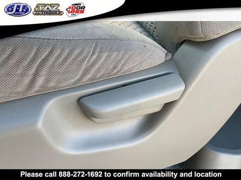 Used 2010 Toyota Tundra 2WD Regular Cab image 11