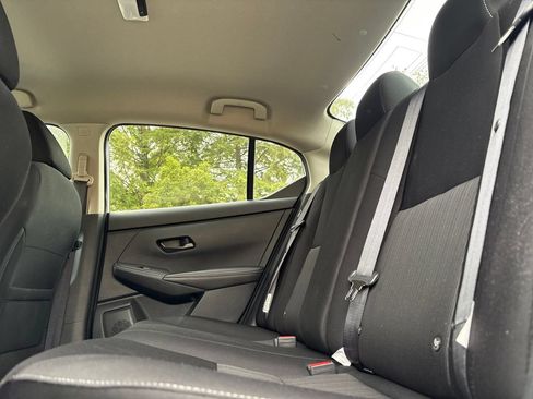 Used 2025 Nissan Sentra SV FWD image 23