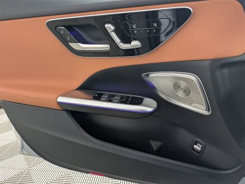 New 2025 Mercedes-Benz C 300 Sedan image 15