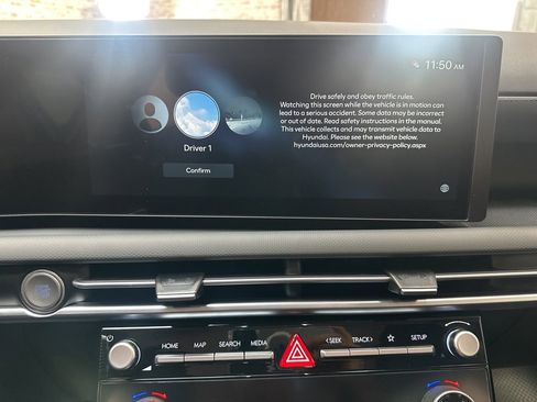 New 2026 Hyundai Tucson Blue SE w/ Tow & Go Package image 19