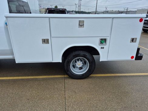 New 2025 Chevrolet Silverado 3500 W/T w/ WT Convenience Package AWD/4WD image 6