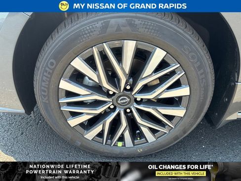 New 2026 Nissan Altima 2.5 SV AWD/4WD image 10
