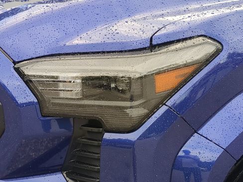 Used 2025 Toyota Tacoma SR5 RWD image 44