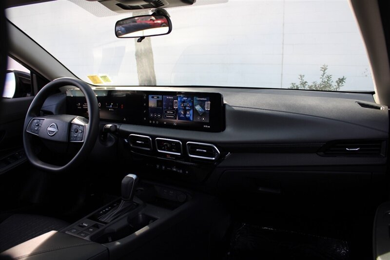 Used 2026 Nissan Sentra SV w/ Floor Mat Package FWD image 24