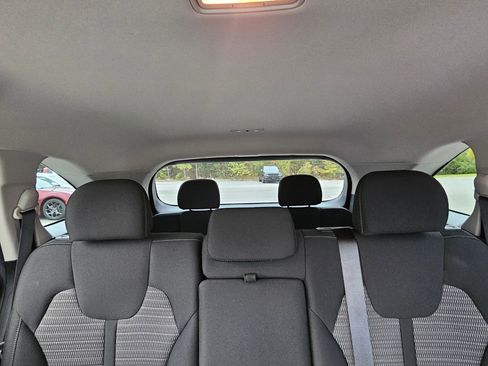 Used 2021 Kia Sorento LX image 27