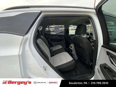 Certified 2022 GMC Terrain SLE w/ Driver Convenience Package image 25