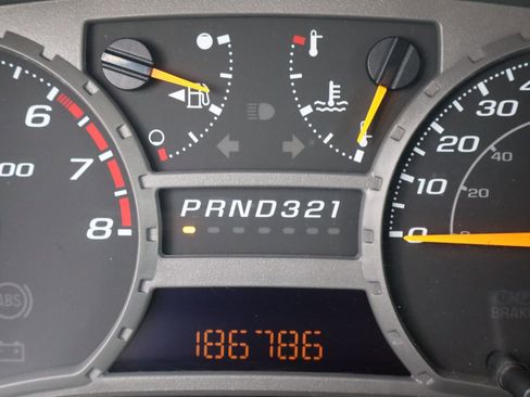 Used 2005 Chevrolet Colorado LS image 41