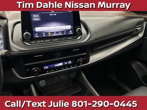 Used 2023 Nissan Rogue SV w/ SV Premium B Package AWD/4WD image 36