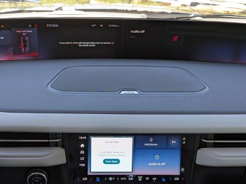 Certified 2025 Lincoln Navigator Reserve image 21