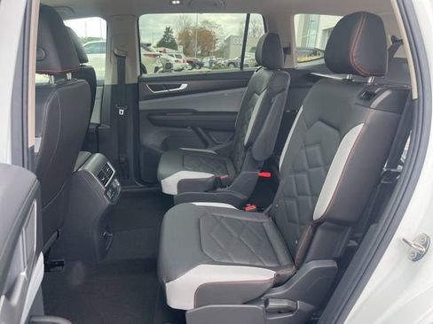 New 2026 Volkswagen Atlas Peak Edition AWD/4WD image 25