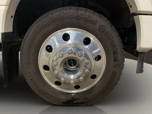 Used 2026 Ford F450 Platinum w/ FX4 Off-Road Package AWD/4WD image 32