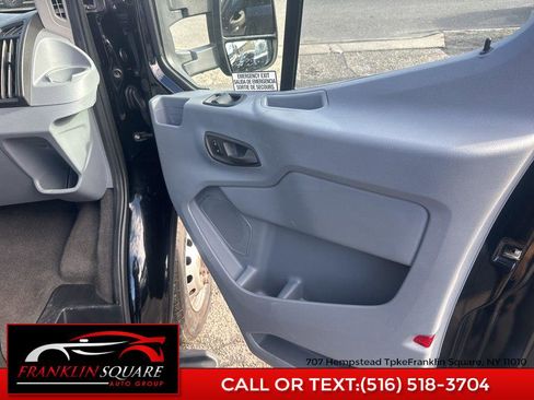 Used 2017 Ford Transit 350 XLT image 32