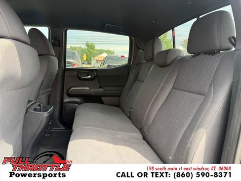 Used 2019 Toyota Tacoma TRD Off-Road AWD/4WD image 16