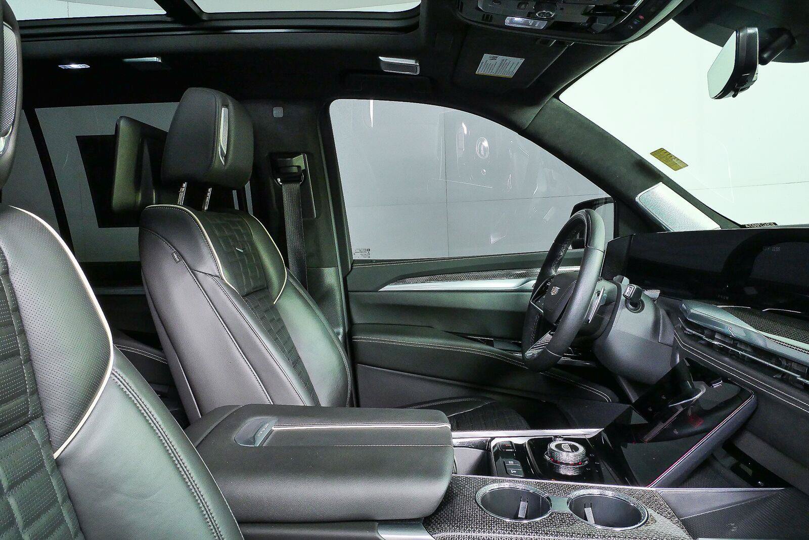 Used 2025 Cadillac Escalade V w/ LPO, Floor Liner Package AWD/4WD image 22