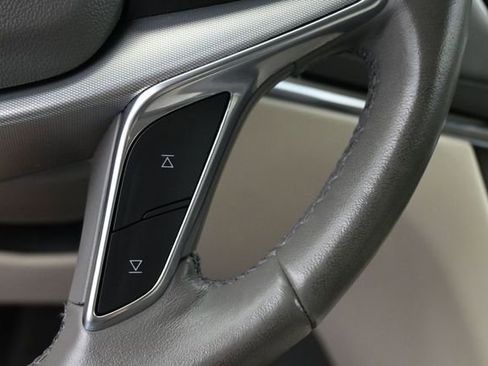 Used 2021 Cadillac XT5 Premium Luxury w/ LPO, Floor Liner Package AWD/4WD image 36