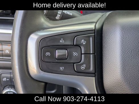Used 2023 Chevrolet Suburban Premier image 21