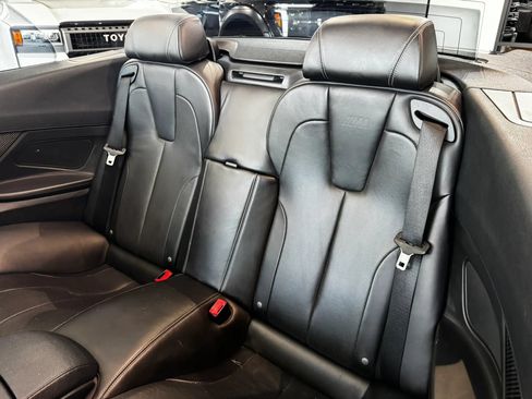 Used 2014 BMW M6 Convertible RWD image 19