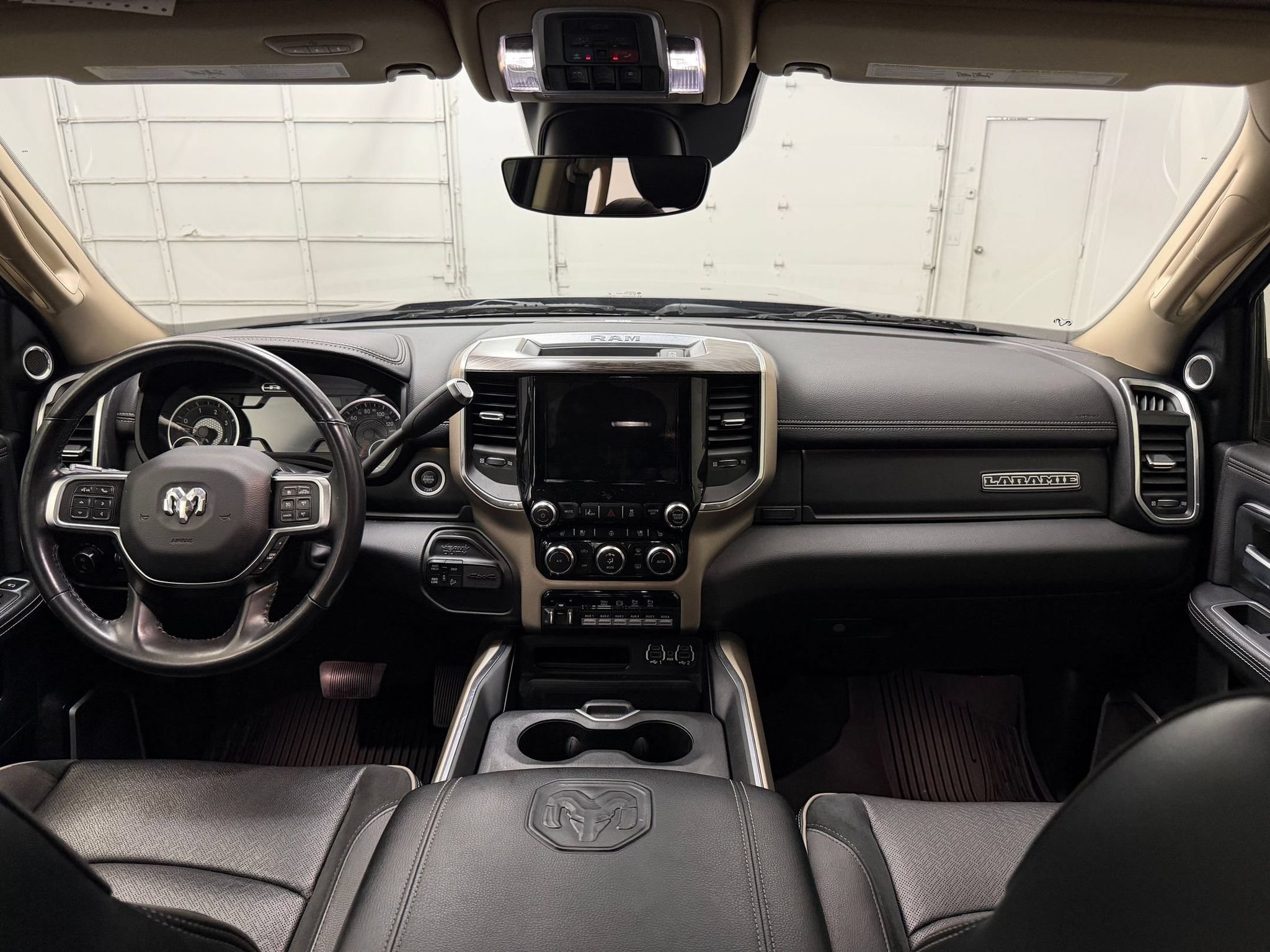 Used 2020 RAM 2500 Laramie AWD/4WD image 13