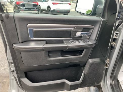 Used 2022 RAM 1500 Classic Warlock w/ Ceramic Grey Warlock Package AWD/4WD image 13