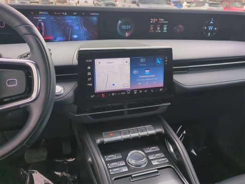 Used 2025 Lincoln Nautilus Reserve w/ Jet Appearance Package image 28