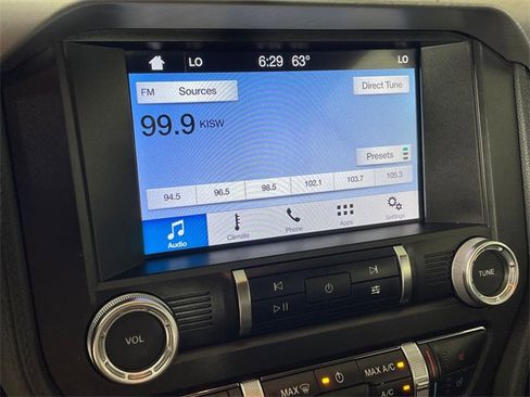 Used 2019 Ford Mustang Premium image 7