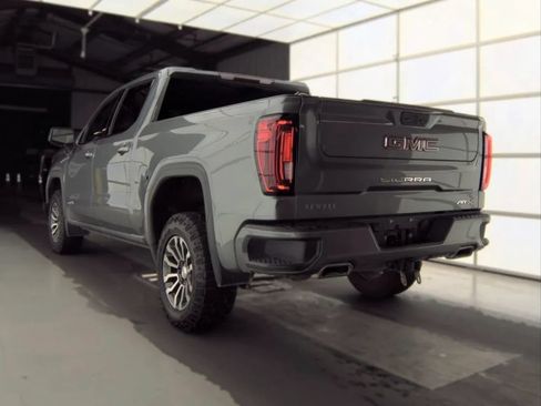 Used 2021 GMC Sierra 1500 AT4 AWD/4WD image 2