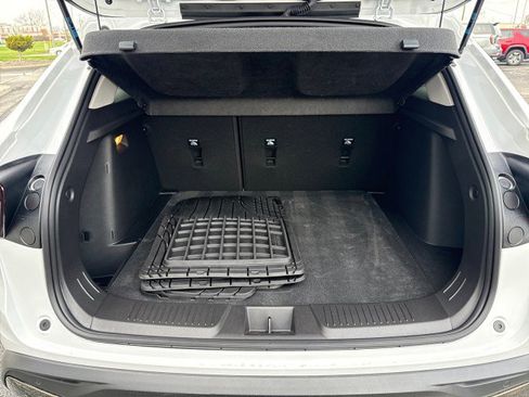 Used 2025 Chevrolet Trax ACTIV w/ Driver Confidence Package image 24