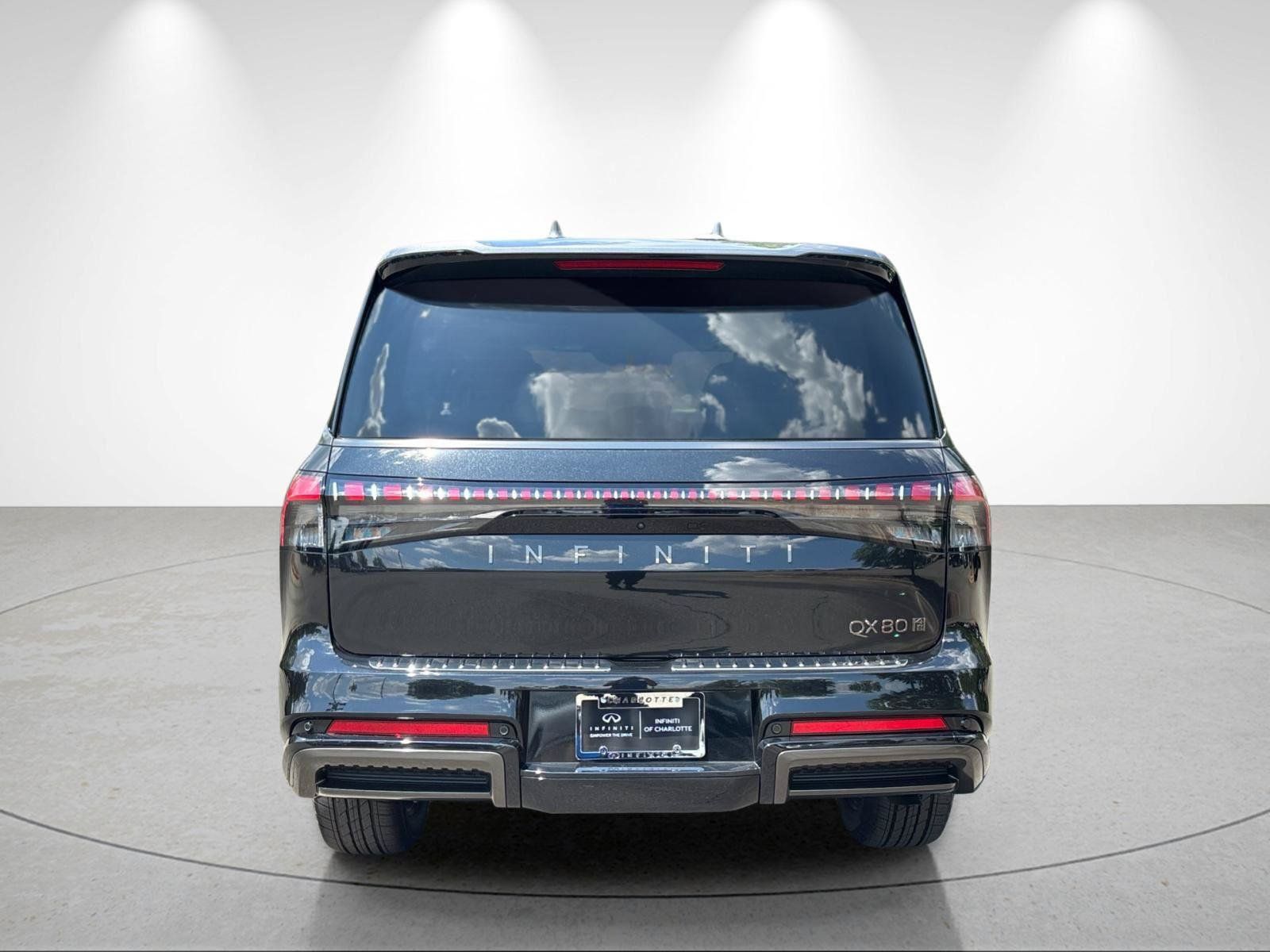 New 2027 INFINITI QX80 Autograph AWD/4WD image 4